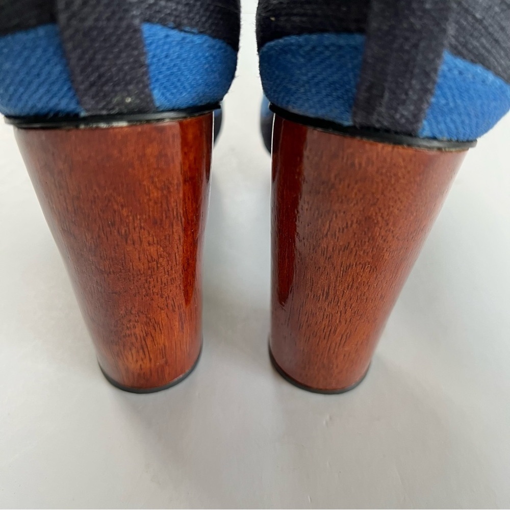 Tory Burch Joelle Blue Striped Wood Platform Wood Heel Fabric Pumps - Picture 12 of 15